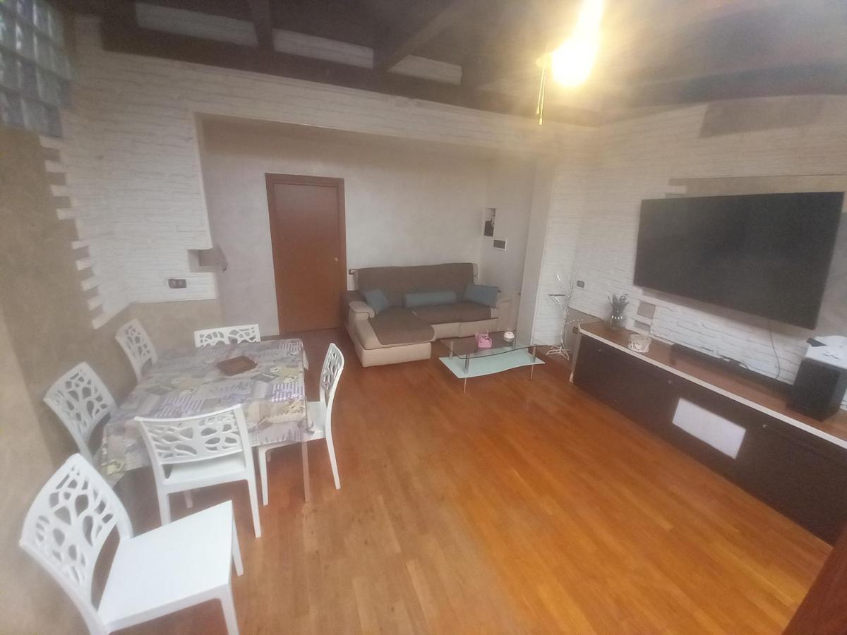 Villa Pharos à Bari Extérieur photo